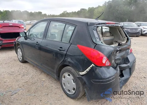 2009 Nissan Versa 1.8S z USA, uszkodzony, nr VIN 3N1BC13E99L403927